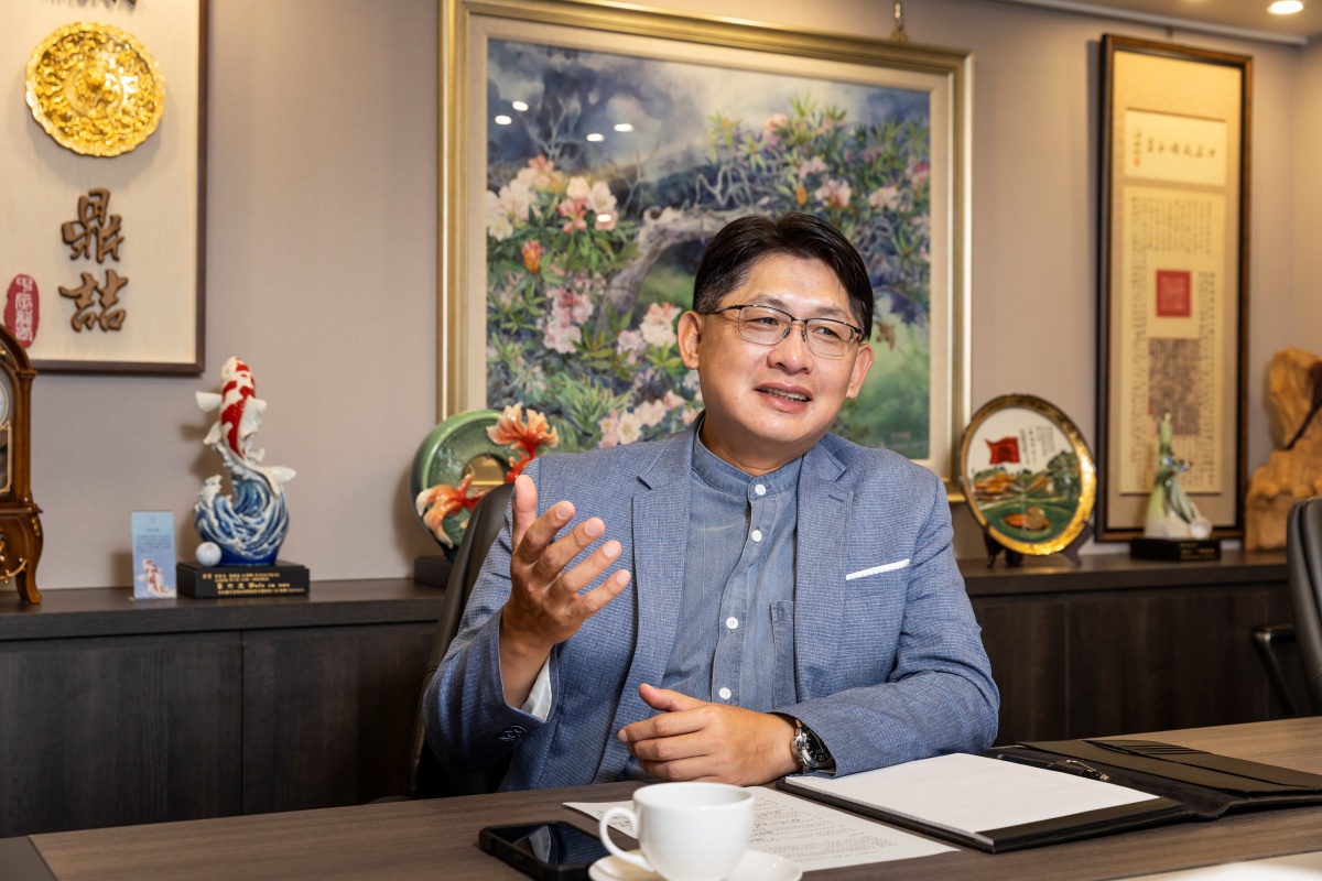 【斜槓律師的人生練習曲 鼎喆國際商務法律事務所創所律師・陳建成】